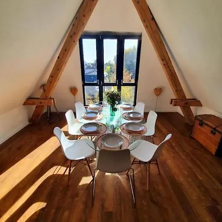 La Tour Du Bois Fleuri