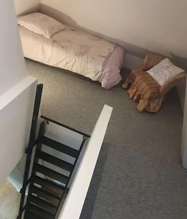 La Tour Du Bois Fleuri 아파트