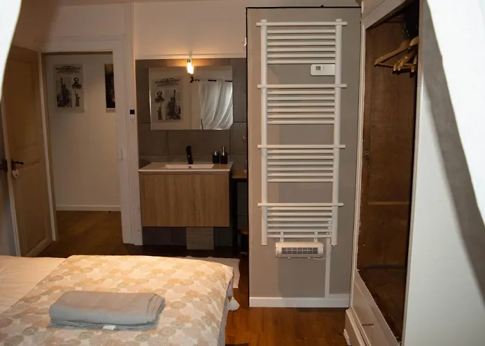 La Tour Du Bois Fleuri Apartamento